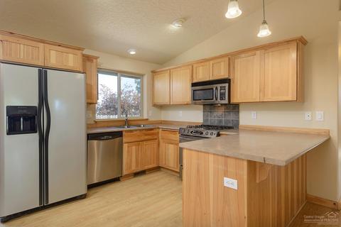 20530 Prospector Loop, Bend, OR 97702 photo 8