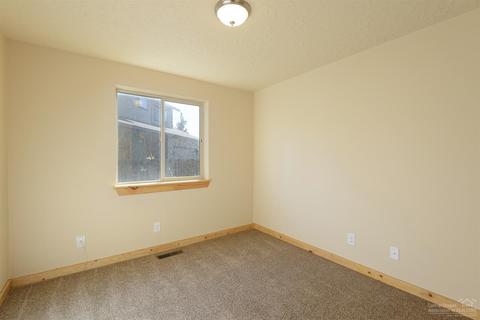 20530 Prospector Loop, Bend, OR 97702 photo 15