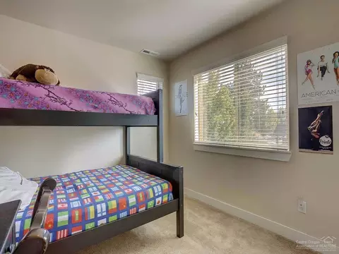 62477 Eagle Rd, Bend, OR 97701 photo 16