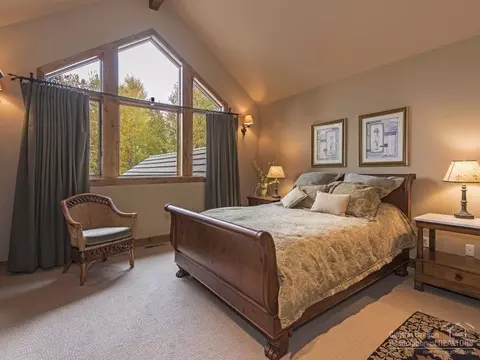 56405 Twin Rivers Dr, Bend, OR 97707 photo 20