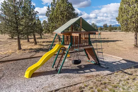 17939 Plainview Rd, Bend, OR 97703 photo 22