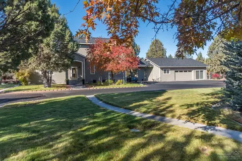 17939 Plainview Rd, Bend, OR 97703 photo 1