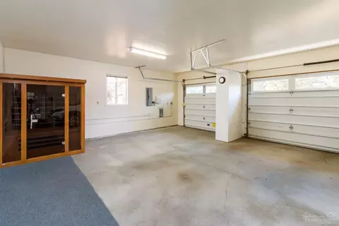 17939 Plainview Rd, Bend, OR 97703 photo 13