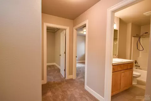 20536 Avro Pl, Bend, OR 97701 photo 12