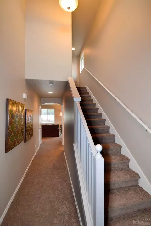 21170 Darnel Ave, Bend, OR 97702 photo 5