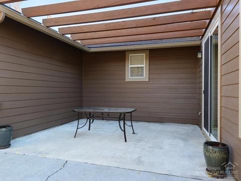 19464 Blue Lake Loop, Bend, OR 97702 photo 14