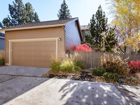 19464 Blue Lake Loop, Bend, OR 97702 photo 13
