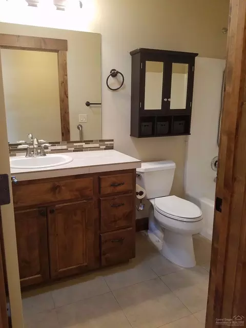 1236 NE Shane Ln, Bend, OR 97701 photo 16