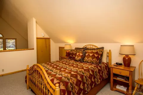 57522 Circle Four Ln, Sunriver, OR 97707 photo 16