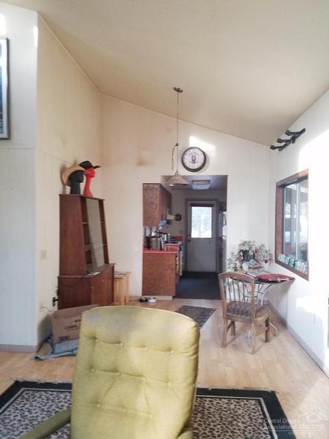 15859 Juniper Rd, La Pine, OR 97739 photo 8