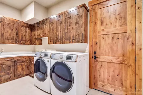60510 Snap Shot Loop, Bend, OR 97702 photo 16