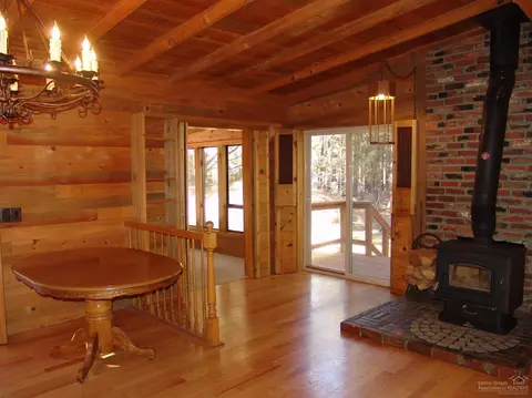 51745 Pine Loop Dr, La Pine, OR 97739 photo 13