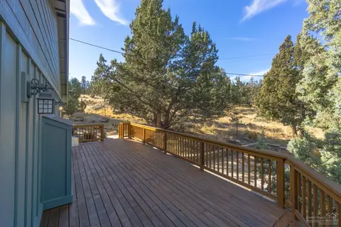 65485 76th St, Bend, OR 97703 photo 15