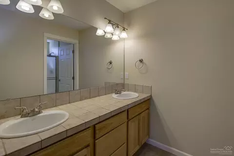65485 76th St, Bend, OR 97703 photo 9