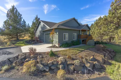 65485 76th St, Bend, OR 97703 photo 2