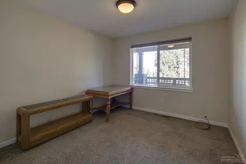 65485 76th St, Bend, OR 97703 photo 10