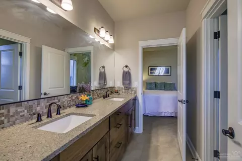 61050 Ambassador Dr, Bend, OR 97702 photo 18