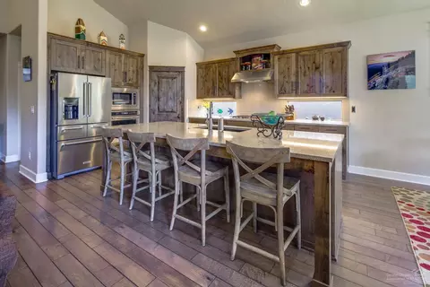 61050 Ambassador Dr, Bend, OR 97702 photo 7