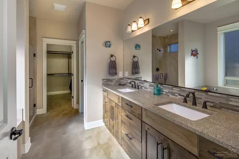 61050 Ambassador Dr, Bend, OR 97702 photo 13