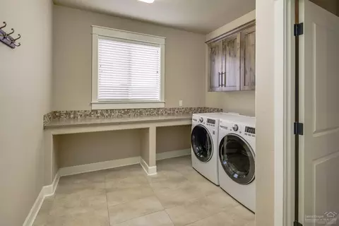 61050 Ambassador Dr, Bend, OR 97702 photo 19