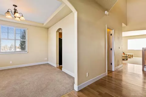 20740 Kilbourne Loop, Bend, OR 97701 photo 9