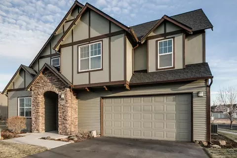 20740 Kilbourne Loop, Bend, OR 97701 photo 2