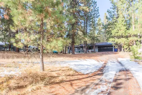 19102 Baker Rd, Bend, OR 97702 photo 1