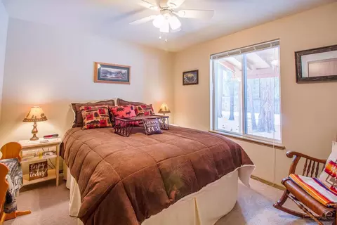 50831 Doe Loop, La Pine, OR 97739 photo 14