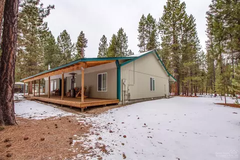 50831 Doe Loop, La Pine, OR 97739 photo 2