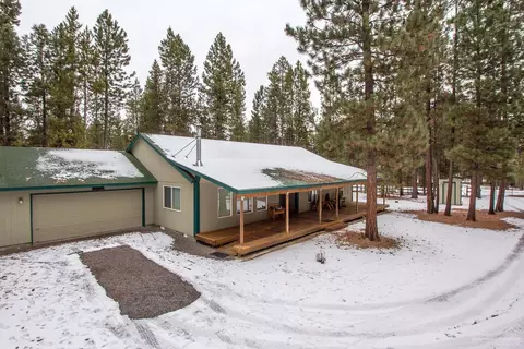 50831 Doe Loop, La Pine, OR 97739 photo 1