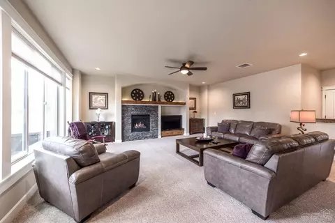 60418 SE Hedgewood, Bend, OR 97702 photo 5