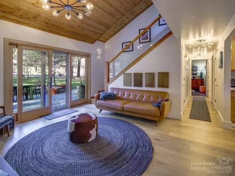 63355 Silverado Dr, Bend, OR 97703 photo 9