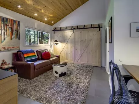 63355 Silverado Dr, Bend, OR 97703 photo 14