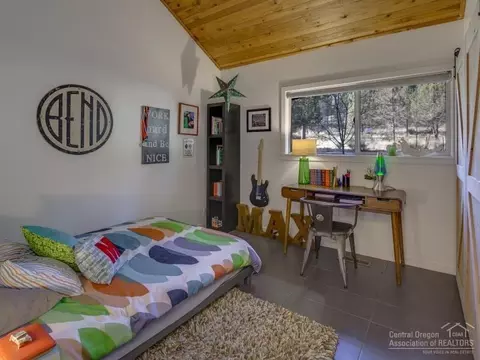 63355 Silverado Dr, Bend, OR 97703 photo 12