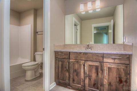 60475 Hedgewood Ln, Bend, OR 97702 photo 16
