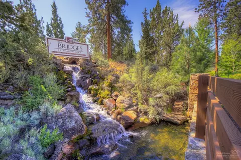 20876 SE Sotra Loop, Bend, OR 97702 photo 25