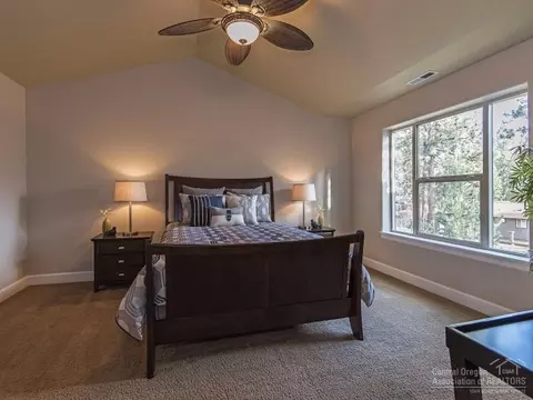 61186 Kepler St, Bend, OR 97702 photo 16