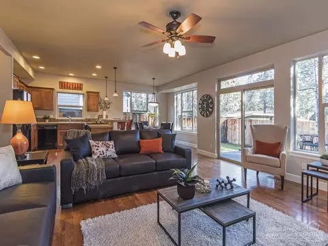 61186 Kepler St, Bend, OR 97702 photo 8
