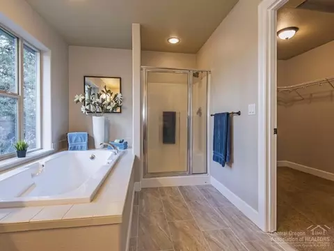 61186 Kepler St, Bend, OR 97702 photo 18
