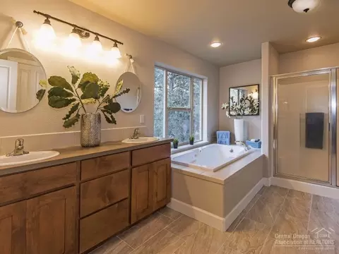 61186 Kepler St, Bend, OR 97702 photo 19