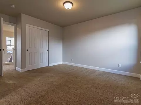 61186 Kepler St, Bend, OR 97702 photo 22