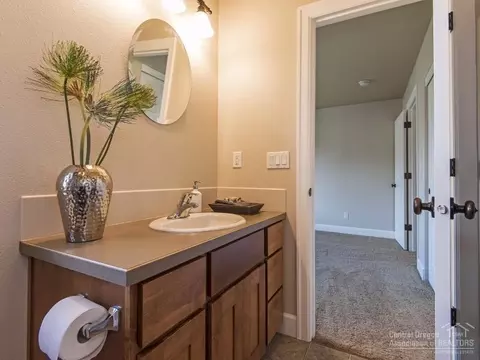 61186 Kepler St, Bend, OR 97702 photo 21