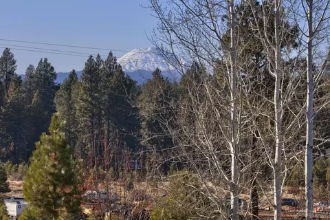 19321 Brookside Way, Bend, OR 97702 photo 11