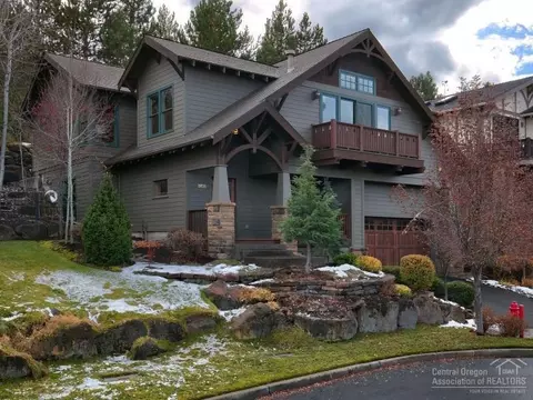 19321 Brookside Way, Bend, OR 97702 photo 1
