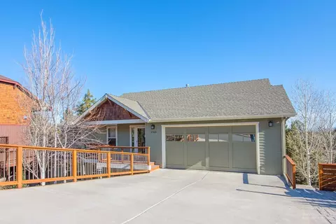 2368 NW 6th St, Bend, OR 97703 photo 1
