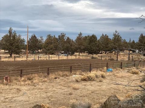 61886 Teal Rd, Bend, OR 97702 photo 4