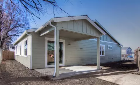 1240 NE Hoover Loop, Bend, OR 97701 photo 25