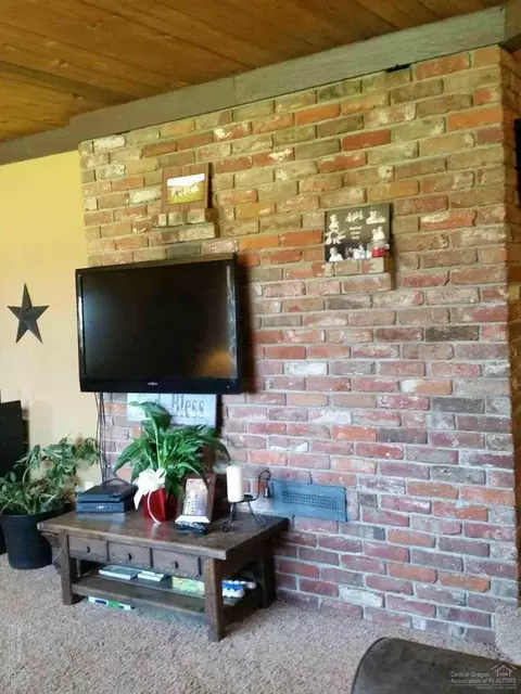 63237 Cimarron Dr, Bend, OR 97701 photo 7