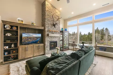 19584 Painted Ridge Loop, Bend, OR 97702 photo 6