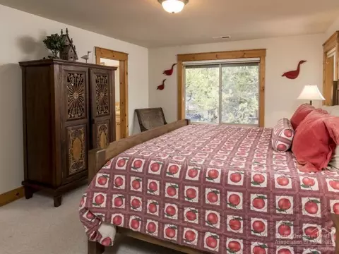 17713 Quelah Ln, Sunriver, OR 97707 photo 15